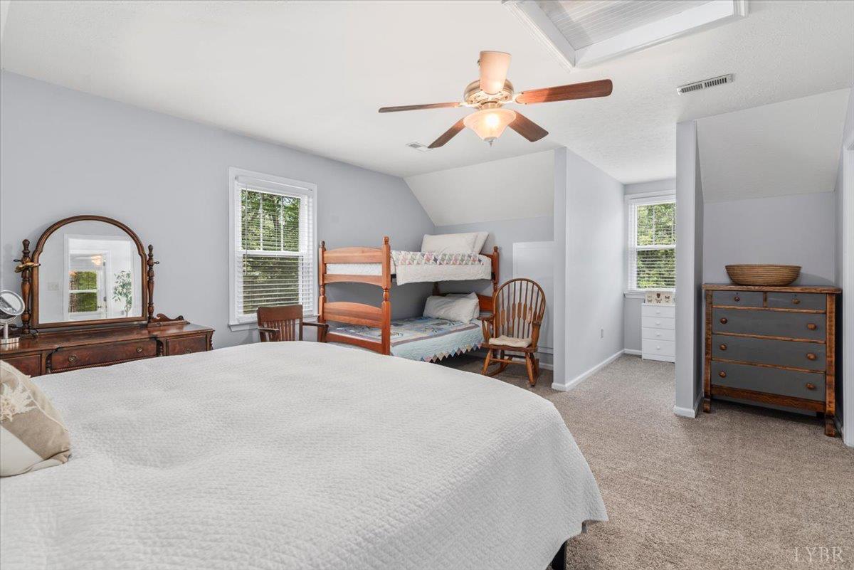261 Carrington Ln Ln, Roseland, Virginia image 42