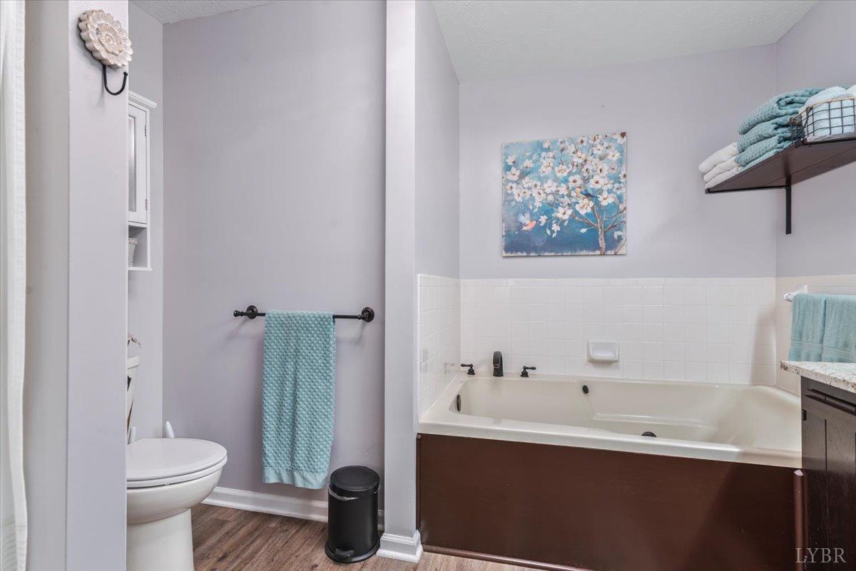 261 Carrington Ln Ln, Roseland, Virginia image 33