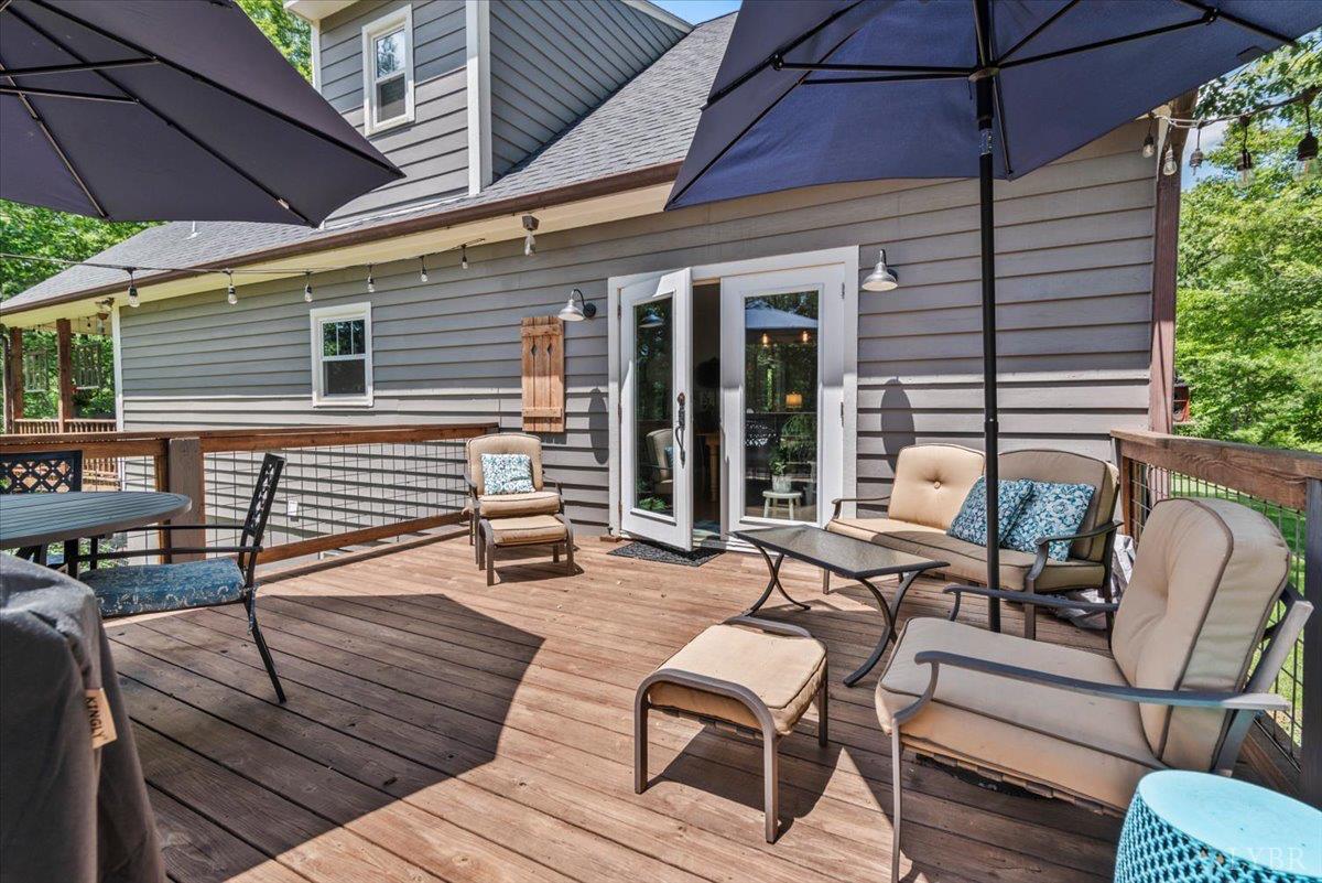 261 Carrington Ln Ln, Roseland, Virginia image 16