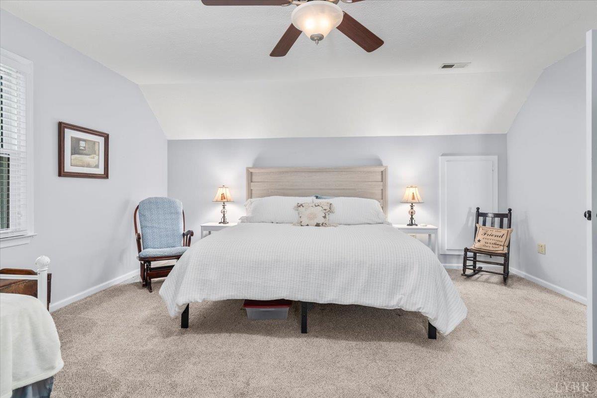 261 Carrington Ln Ln, Roseland, Virginia image 37