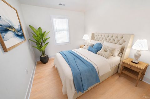 Tiny photo for 205 Morning Walk Circle, Forest, VA 24551 (MLS # 366654)