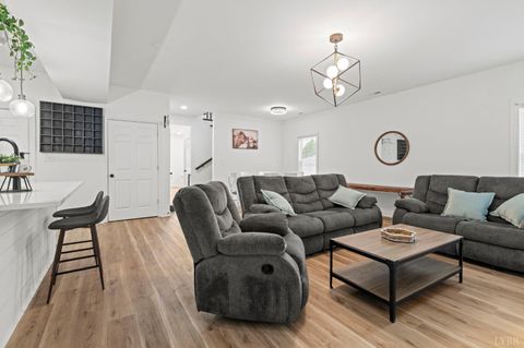 Tiny photo for 45 Patrick Ct, Madison Heights, VA 24572 (MLS # 366310)