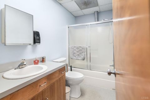Tiny photo for 3431 Waterlick Road, Forest, VA 24551 (MLS # 366183)