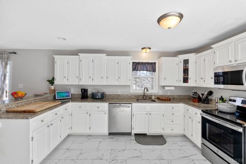 Tiny photo for 133 Willard Way, Lynchburg, VA 24502 (MLS # 366430)
