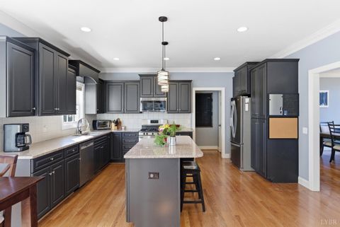 Tiny photo for 113 Beacon Hill Place, Lynchburg, VA 24503 (MLS # 364910)