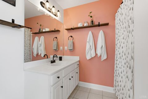 Tiny photo for 113 Beacon Hill Place, Lynchburg, VA 24503 (MLS # 364910)