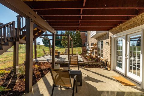 Tiny photo for 113 Beacon Hill Place, Lynchburg, VA 24503 (MLS # 364910)