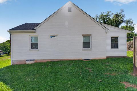 Tiny photo for 1311 Fort Manor Drive, Lynchburg, VA 24502 (MLS # 365749)