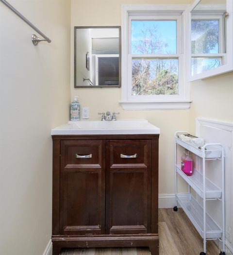 Tiny photo for 1011 Polk Street, Lynchburg, VA 24504 (MLS # 365068)