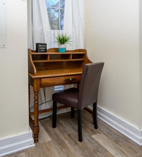 Tiny photo for 1011 Polk Street, Lynchburg, VA 24504 (MLS # 365068)