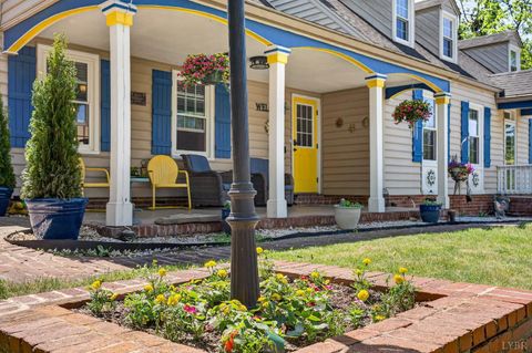 Tiny photo for 216 Kensington Avenue, Lynchburg, VA 24503 (MLS # 366309)
