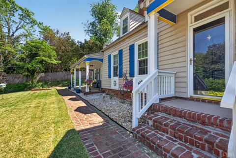 Tiny photo for 216 Kensington Avenue, Lynchburg, VA 24503 (MLS # 366309)