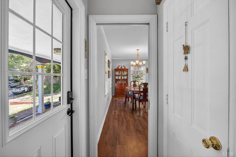 Tiny photo for 216 Kensington Avenue, Lynchburg, VA 24503 (MLS # 366309)