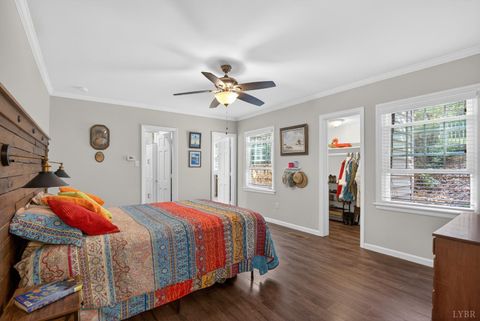 Tiny photo for 216 Kensington Avenue, Lynchburg, VA 24503 (MLS # 366309)