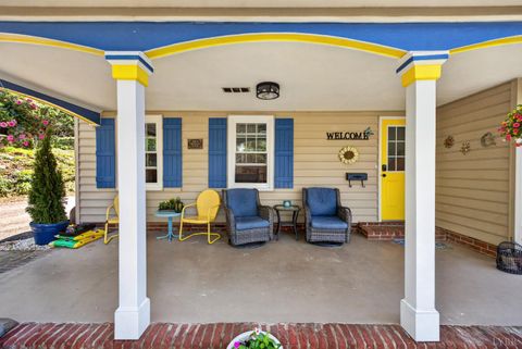 Tiny photo for 216 Kensington Avenue, Lynchburg, VA 24503 (MLS # 366309)