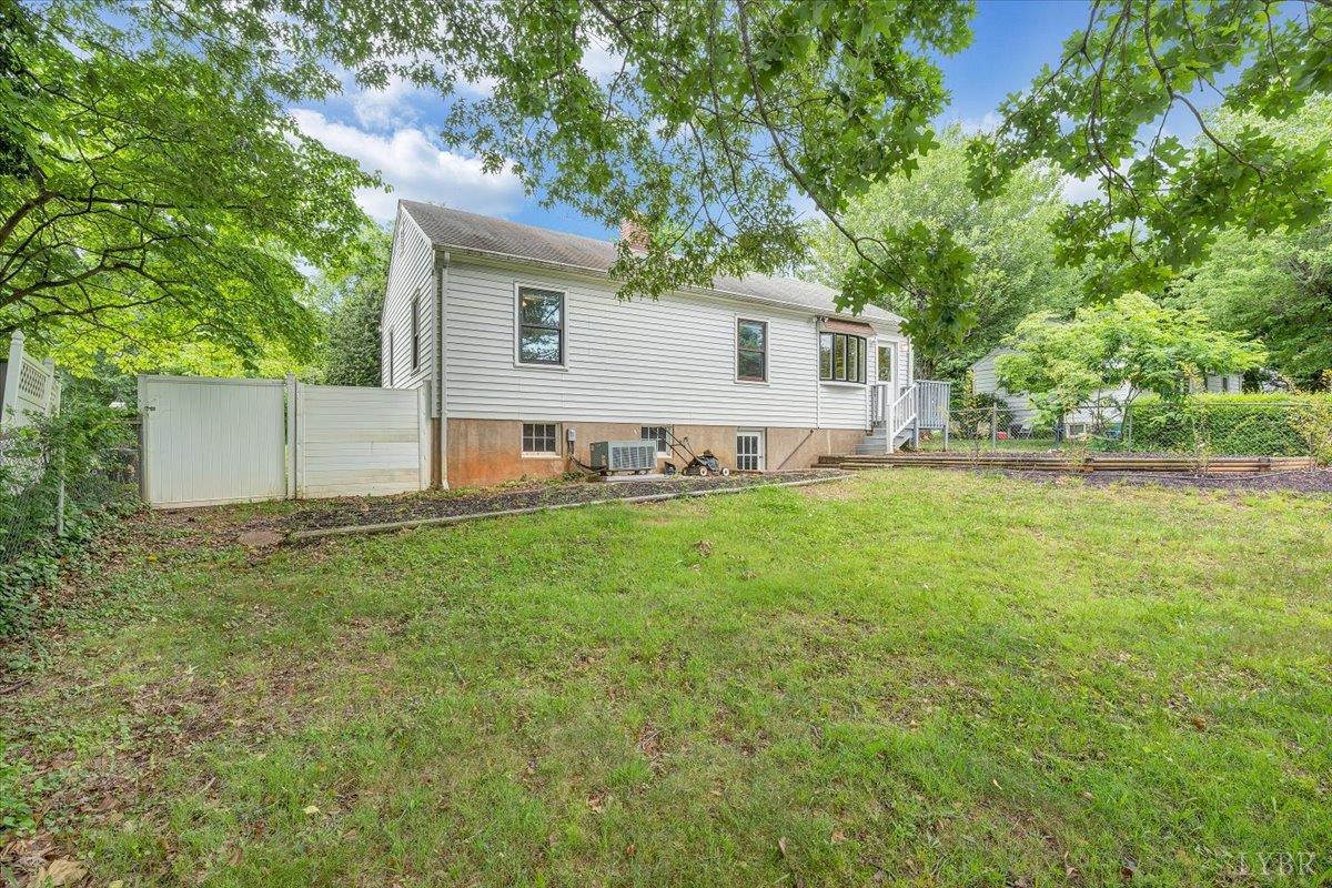 Lynchburg, Virginia 24502, United States, 3 Bedrooms Bedrooms, ,1 BathroomBathrooms,Residential,Active,138962