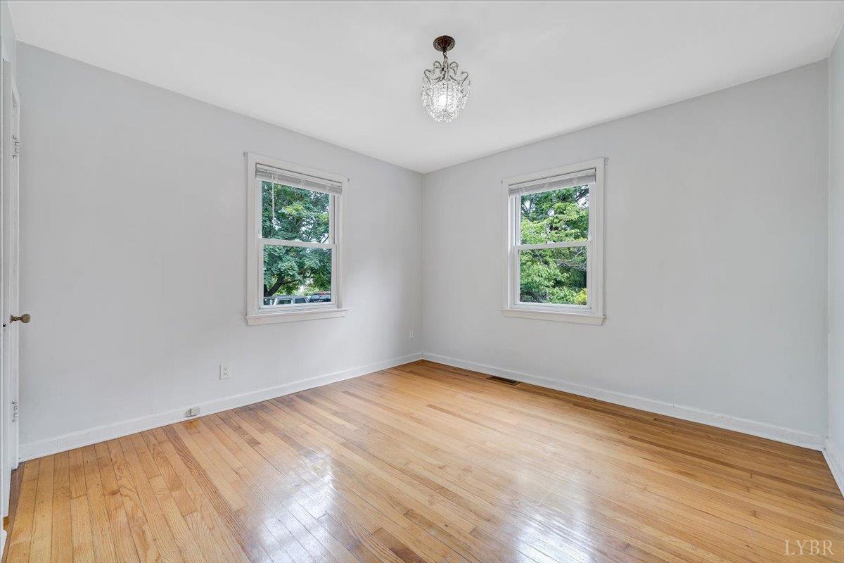 Lynchburg, Virginia 24502, United States, 3 Bedrooms Bedrooms, ,1 BathroomBathrooms,Residential,Active,138962