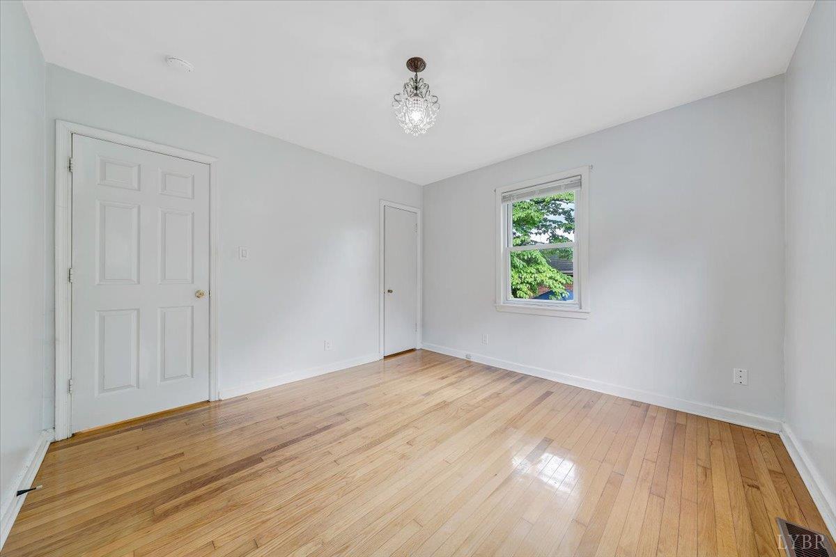 Lynchburg, Virginia 24502, United States, 3 Bedrooms Bedrooms, ,1 BathroomBathrooms,Residential,Active,138962