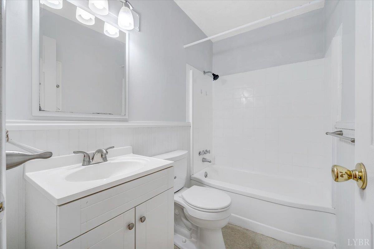 Lynchburg, Virginia 24502, United States, 3 Bedrooms Bedrooms, ,1 BathroomBathrooms,Residential,Active,138962