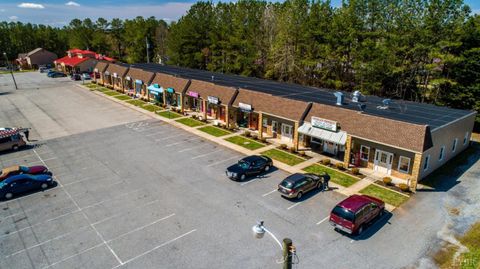 Tiny photo for 16483 Moneta Road, Moneta, VA 24121 (MLS # 363465)