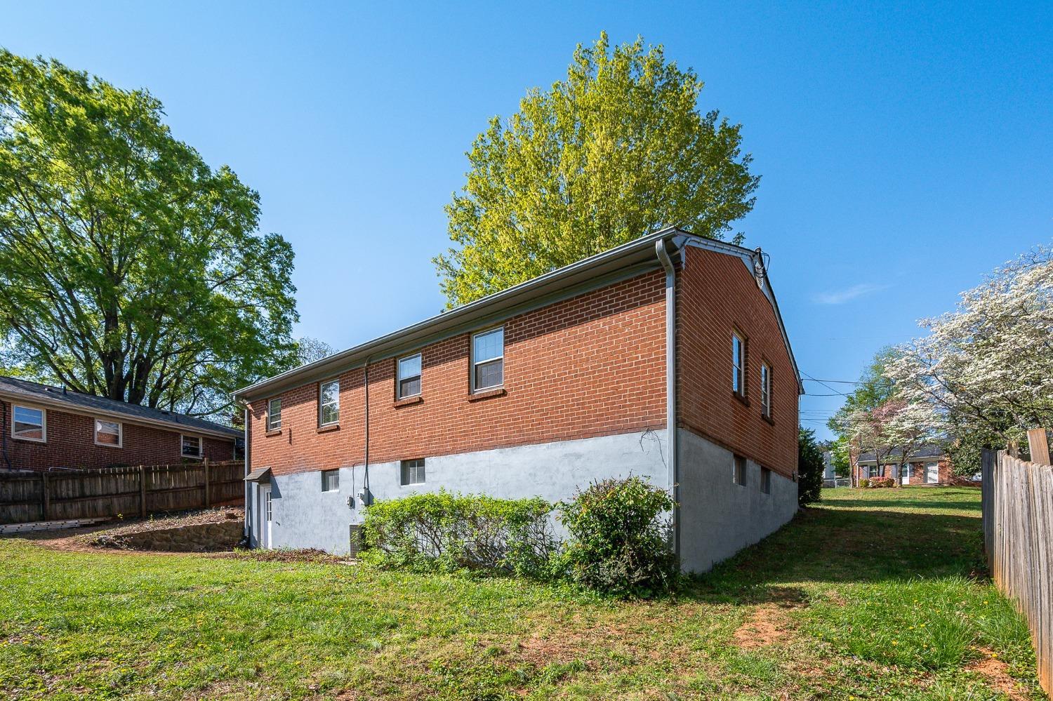 2704 Anthony Place, Lynchburg, Virginia image 43