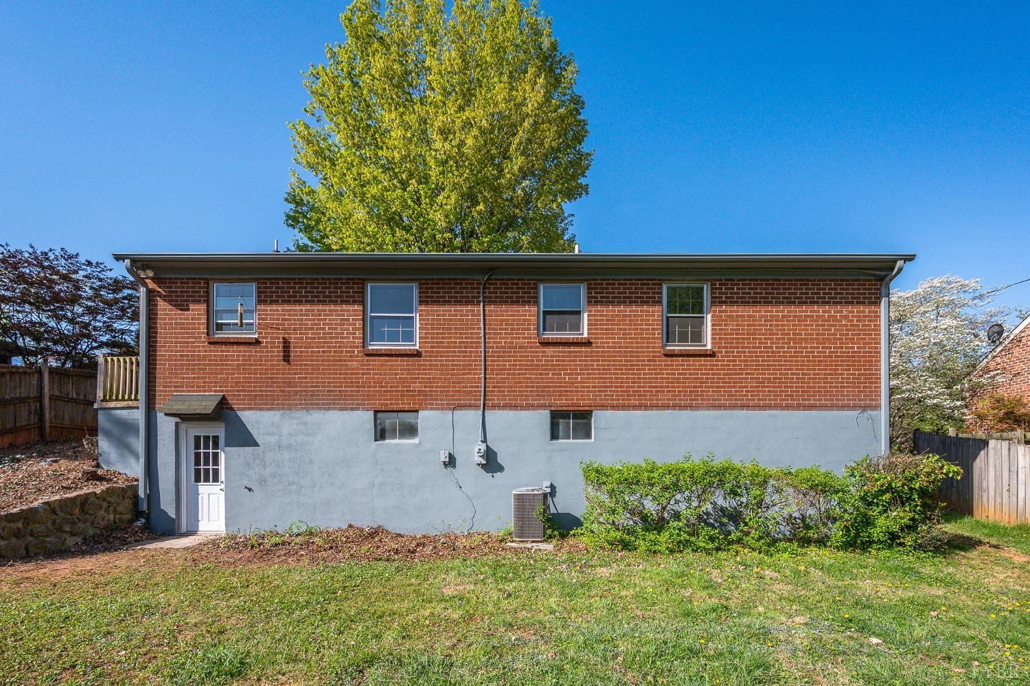 2704 Anthony Place, Lynchburg, Virginia image 42