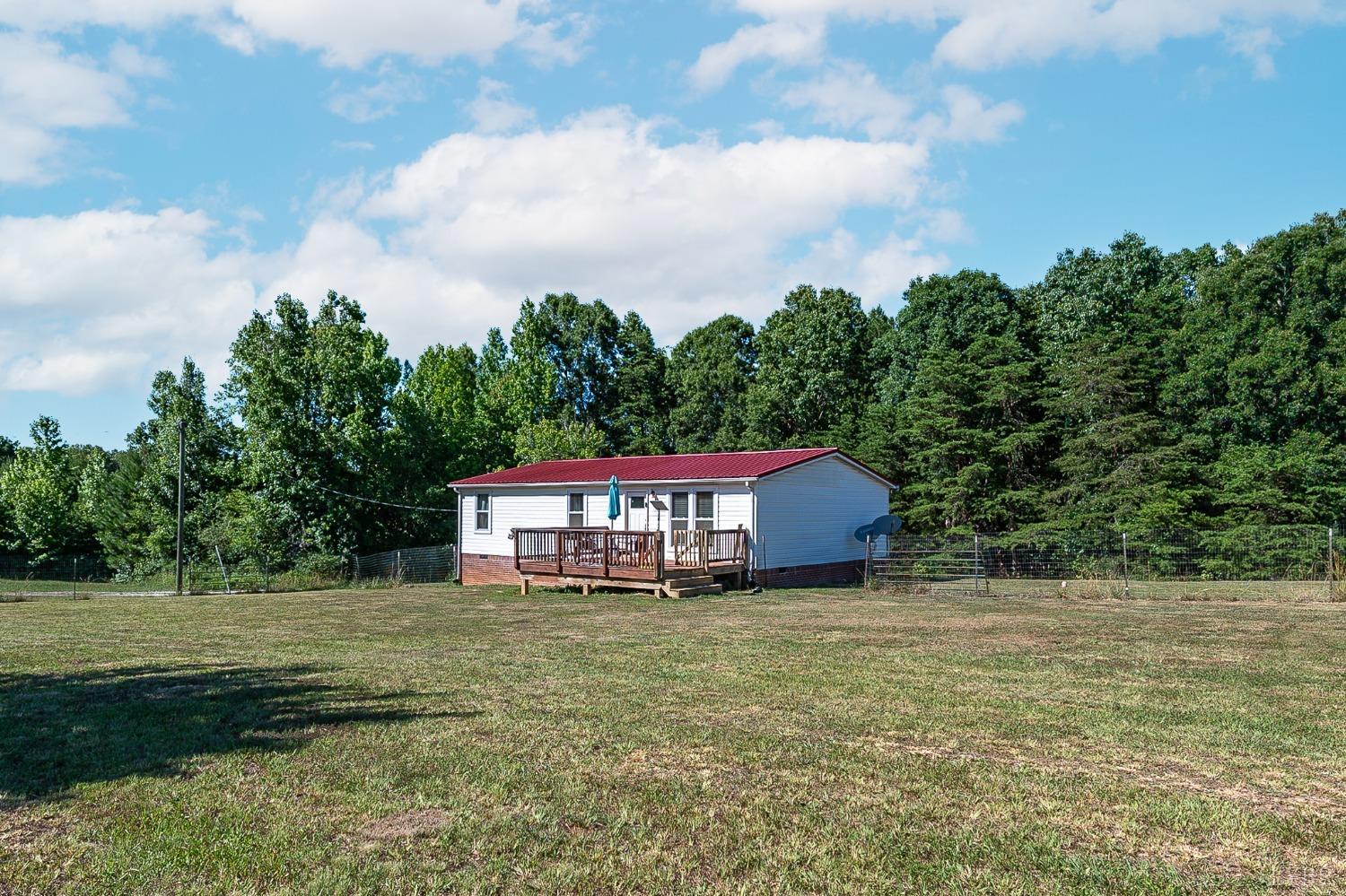 777 Dry Mountain Road, Gladys, Virginia image 3