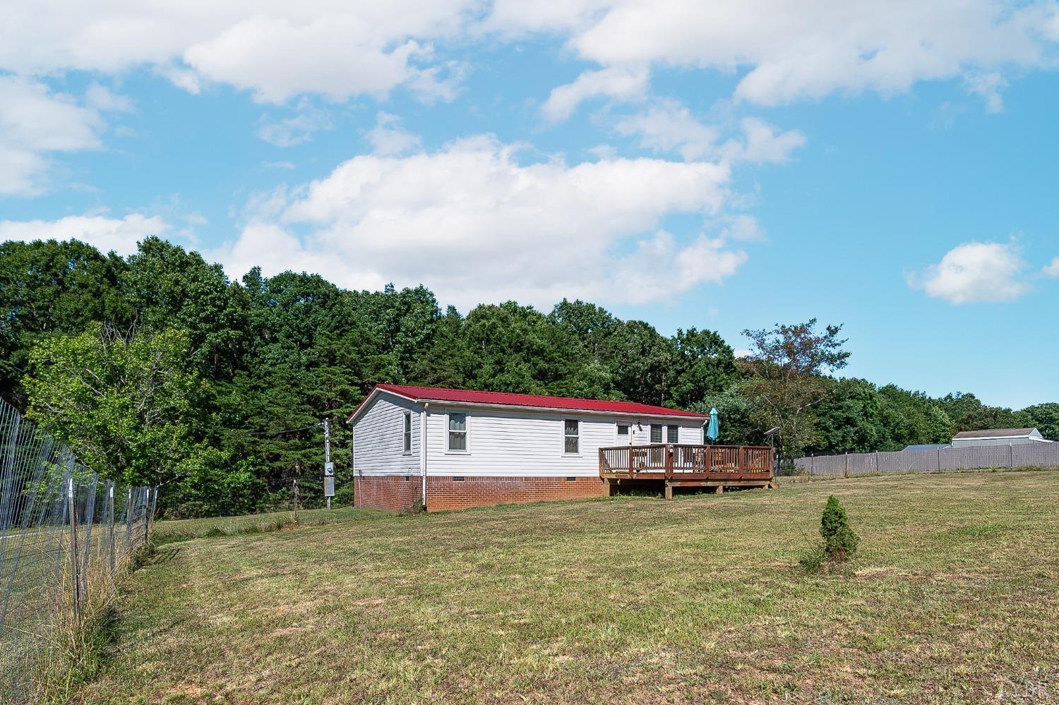 777 Dry Mountain Road, Gladys, Virginia image 2