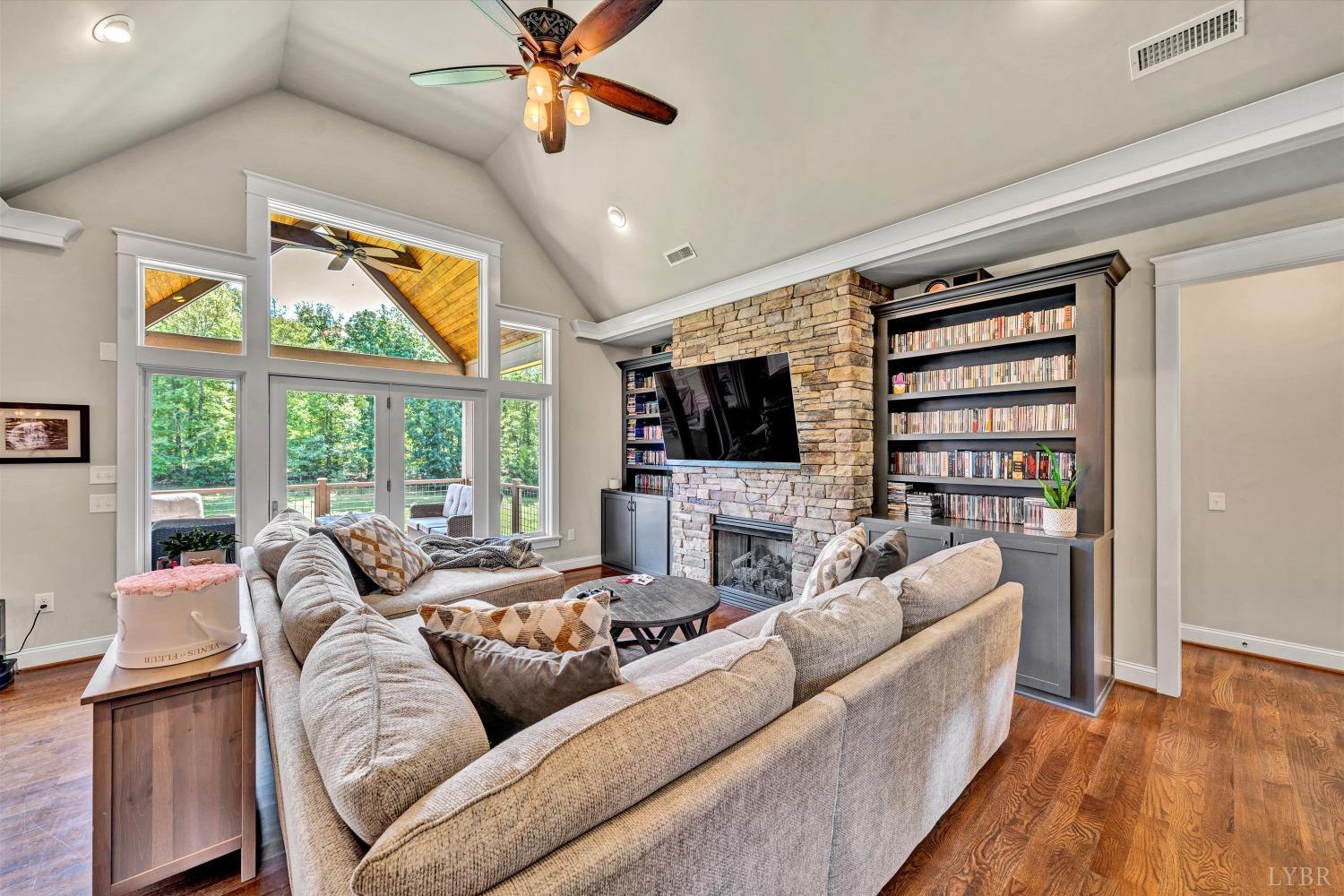 215 Bermuda Drive, Hardy, Virginia image 12
