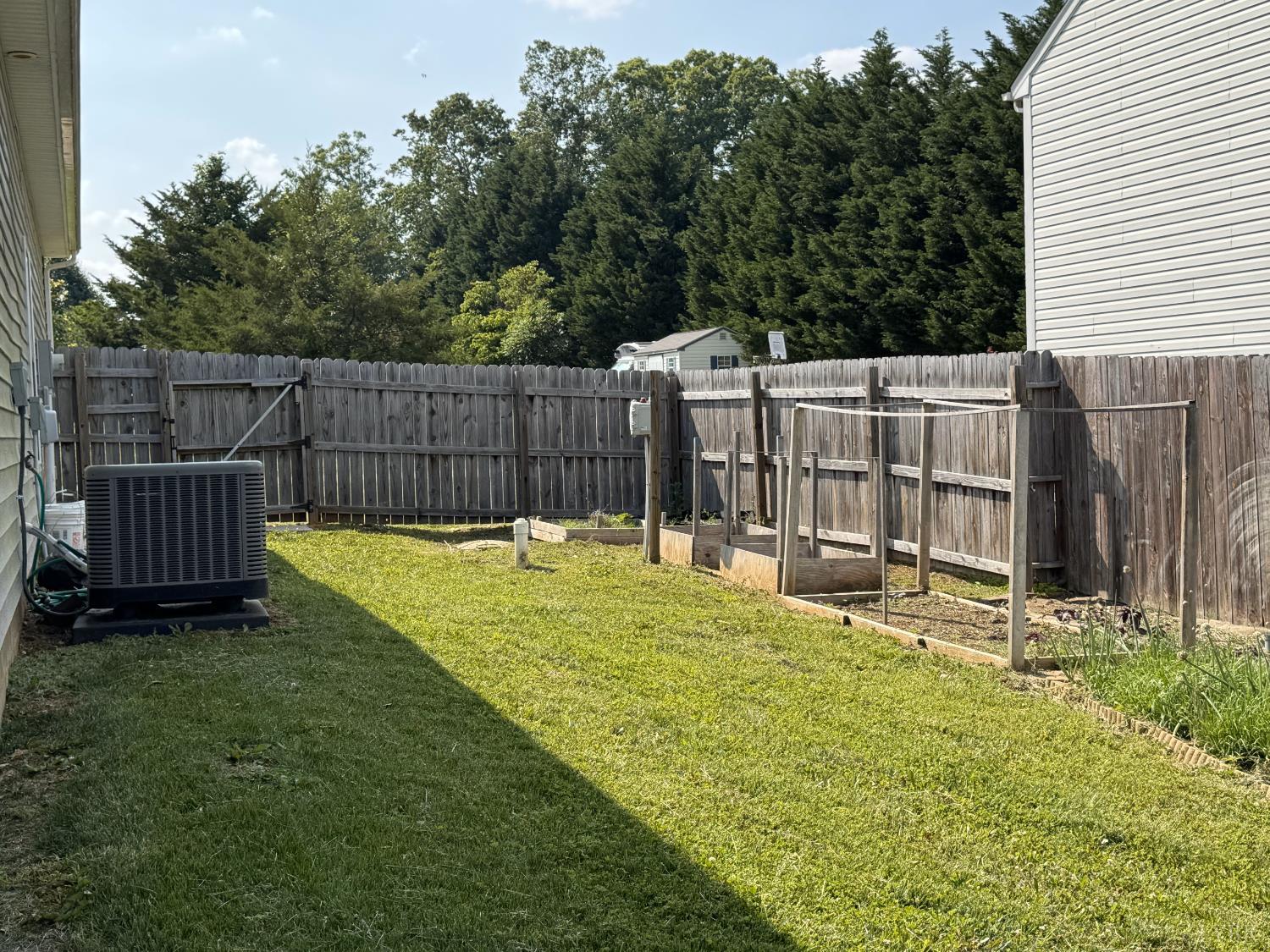 1049 Old Trail Road, Forest, Virginia image 25