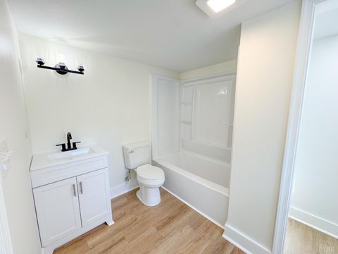 Tiny photo for 255 Glade Road, Madison Heights, VA 24572 (MLS # 362777)