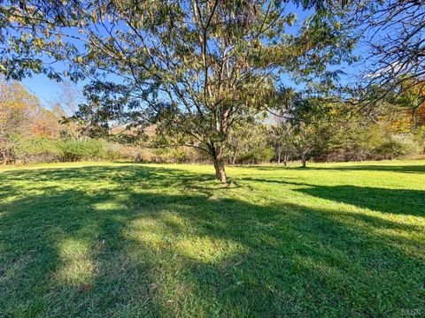 Tiny photo for 255 Glade Road, Madison Heights, VA 24572 (MLS # 362777)