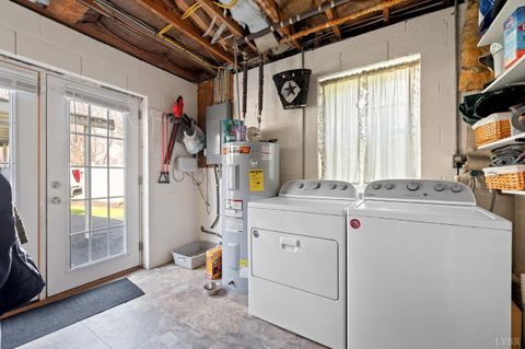 Tiny photo for 1136 Coolbrook Road, Bedford, VA 24523 (MLS # 365452)