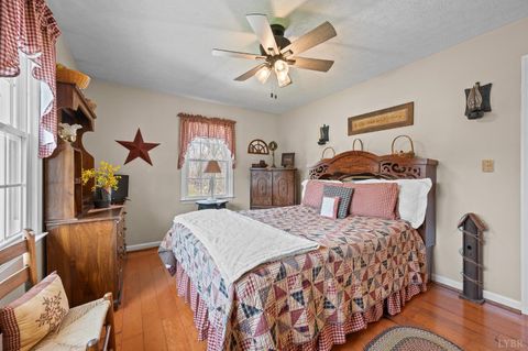 Tiny photo for 1136 Coolbrook Road, Bedford, VA 24523 (MLS # 365452)