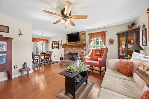 Tiny photo for 1136 Coolbrook Road, Bedford, VA 24523 (MLS # 365452)