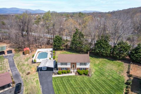 Tiny photo for 1136 Coolbrook Road, Bedford, VA 24523 (MLS # 365452)