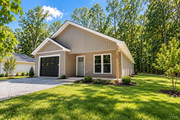 143 REICHARD DR, MADISON HEIGHTS, VA 24572 - Image db15d79d2c270ca4cc45605517ebc827/1912372738