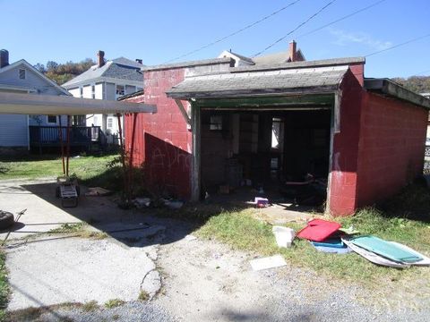 Tiny photo for 107 North Marion Avenue, Covington, VA 24426 (MLS # 362731)