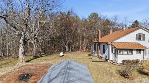 Tiny photo for 409 Staunton River Landing Lndg, Gretna, VA 24557 (MLS # 364726)