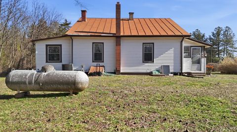 Tiny photo for 409 Staunton River Landing Lndg, Gretna, VA 24557 (MLS # 364726)