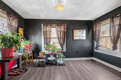 Tiny photo for 409 Staunton River Landing Lndg, Gretna, VA 24557 (MLS # 364726)