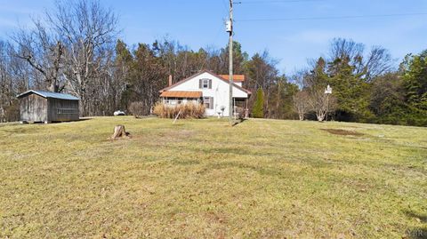 Tiny photo for 409 Staunton River Landing Lndg, Gretna, VA 24557 (MLS # 364726)