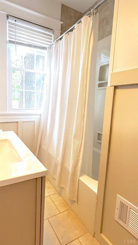 Tiny photo for 415 Oakridge Boulevard, Lynchburg, VA 24502 (MLS # 366276)