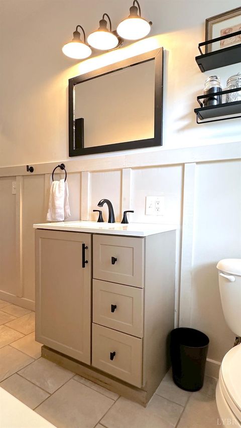 Tiny photo for 415 Oakridge Boulevard, Lynchburg, VA 24502 (MLS # 366276)
