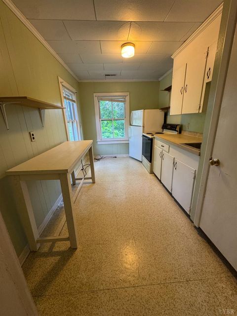 Tiny photo for 405 Langhorne Lane, Lynchburg, VA 24501 (MLS # 366565)
