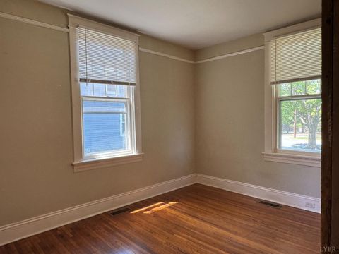 Tiny photo for 405 Langhorne Lane, Lynchburg, VA 24501 (MLS # 366565)
