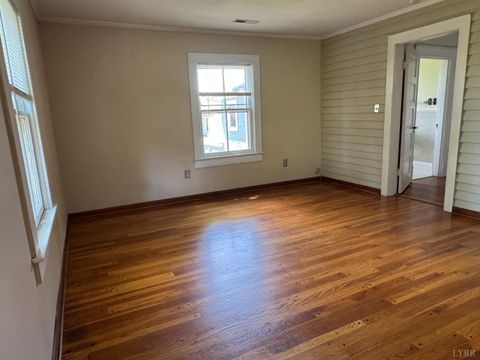 Tiny photo for 405 Langhorne Lane, Lynchburg, VA 24501 (MLS # 366565)