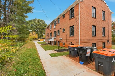 Tiny photo for 1200 Liggates Road, Lynchburg, VA 24502 (MLS # 362720)