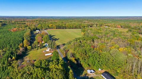 Tiny photo for 2213 Rabat Road, Nathalie, VA 24577 (MLS # 363888)