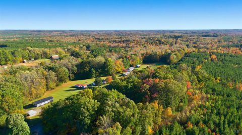 Tiny photo for 2213 Rabat Road, Nathalie, VA 24577 (MLS # 363888)